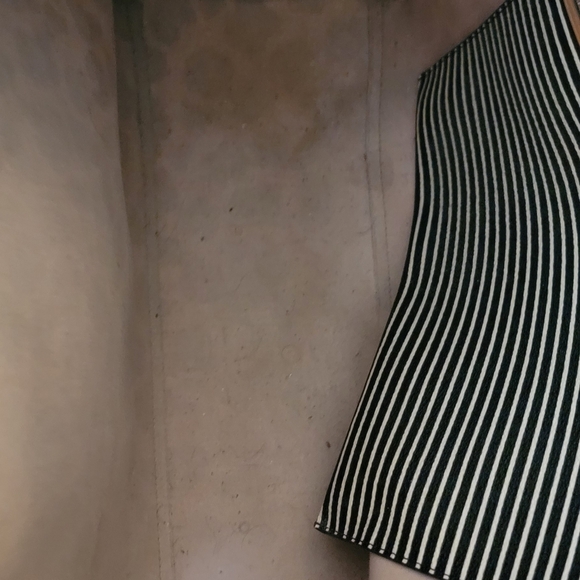 Used Leopard Print Tory Burch Tote - Picture 6 of 7